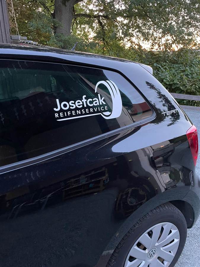 Geplotteter Folienschriftzug für Josefcak